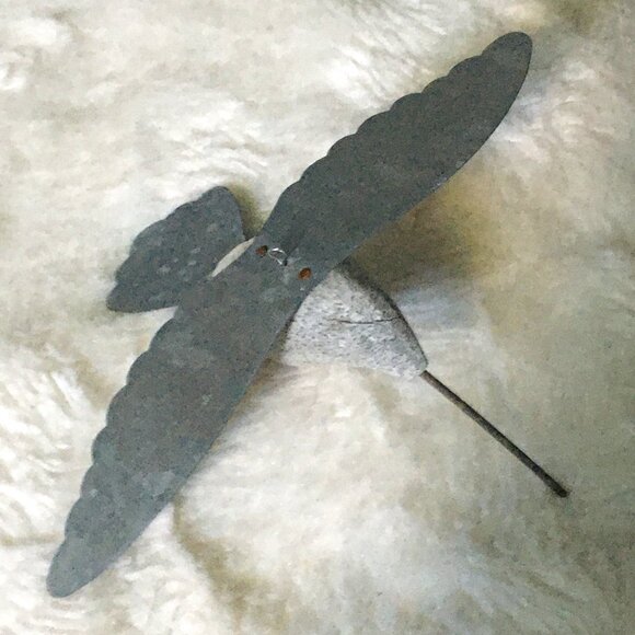 Five Handmade Steel and Wood Hummingbird Christmas Hanging Ornaments - Picture 7 of 12